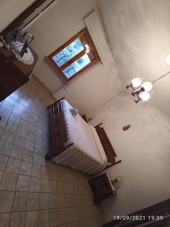 Ferienwohnung Casa Sias Santu Lussurgiu Exterior foto